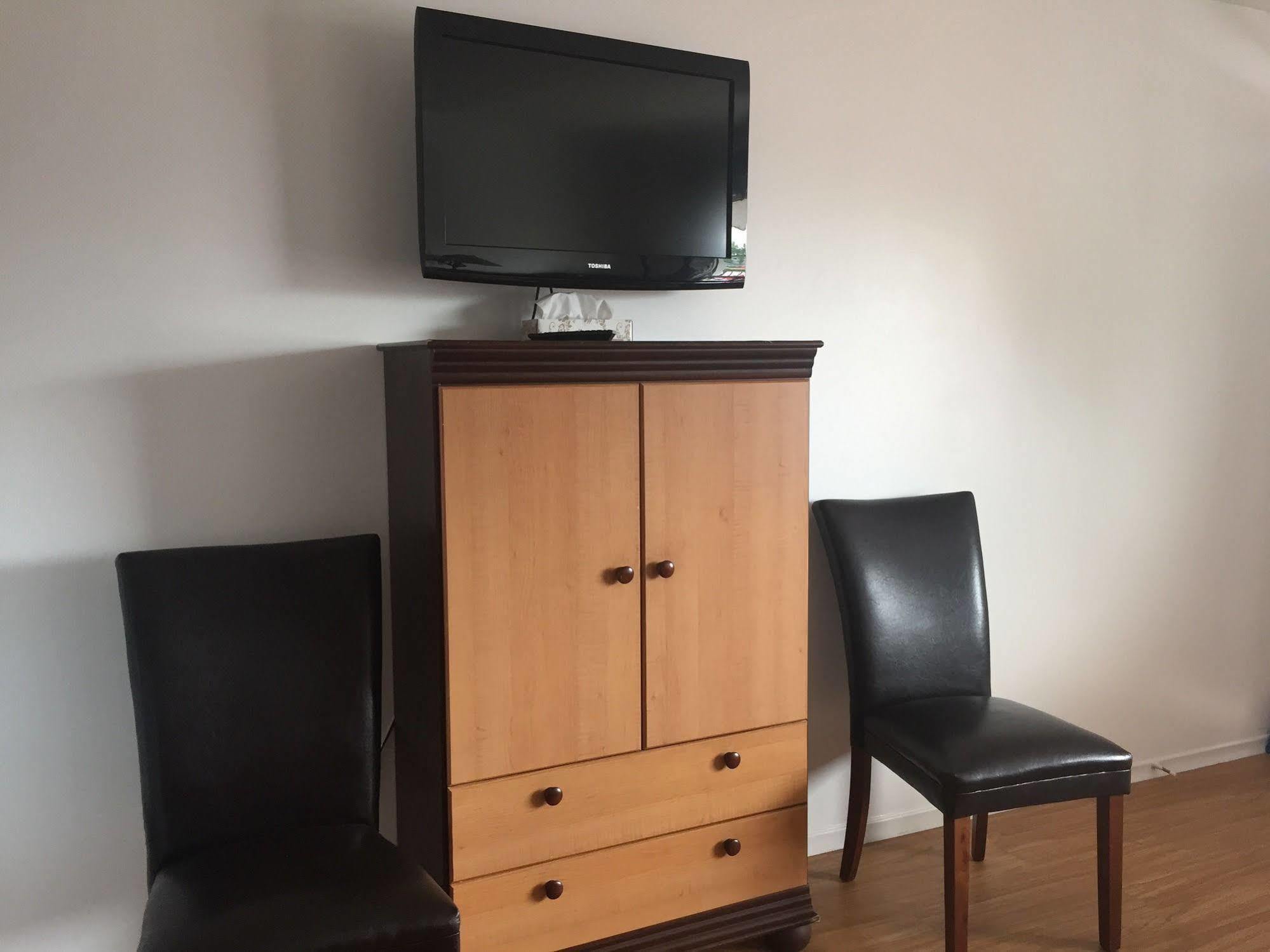 New Rockland Motel Bobcaygeon Zewnętrze zdjęcie