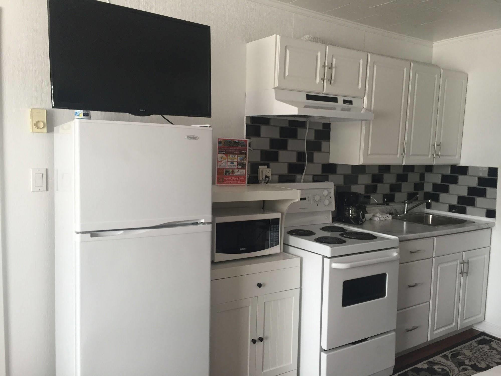 New Rockland Motel Bobcaygeon Zewnętrze zdjęcie